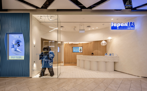 Glow Up at Paya Lebar Quarter: Japan IPL Express Offers TriLight Therapy & ADLight™ Hair Removal